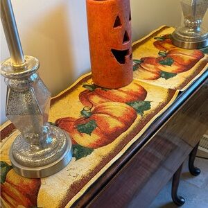 Festive Pumpkin Table Runner